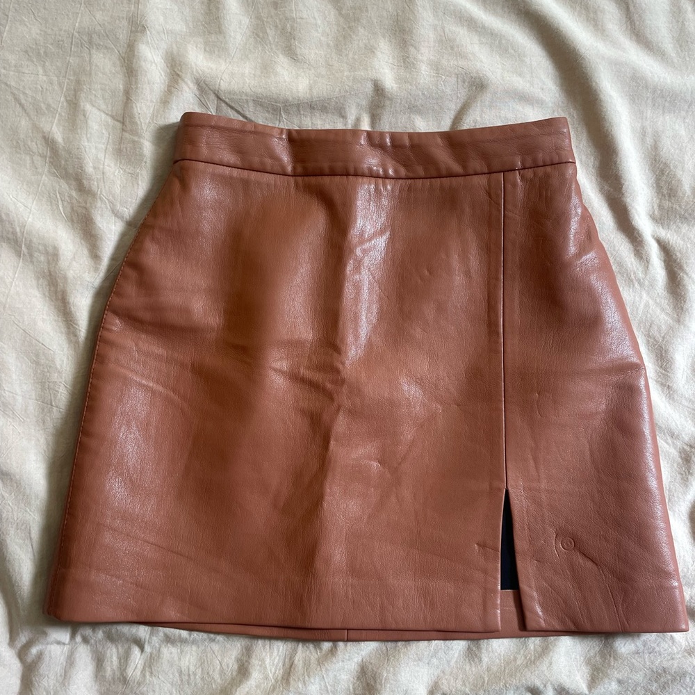 Aritzia faux leather mini skirt